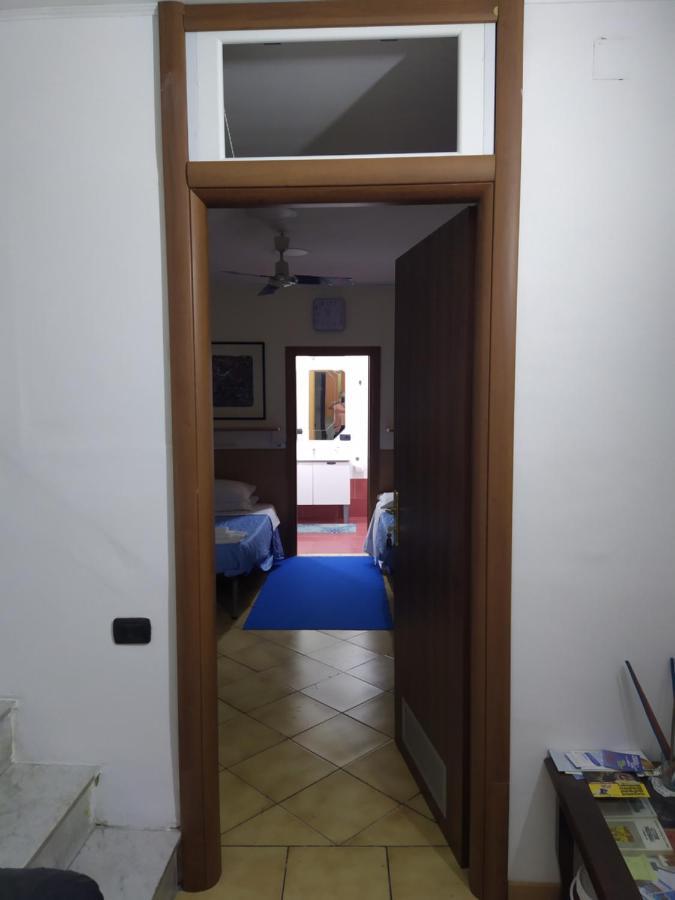 Monolocale Bed and Breakfast Νάπολη Εξωτερικό φωτογραφία